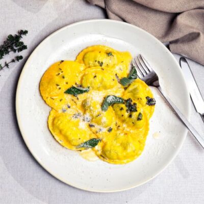 Ravioli met boter en salie